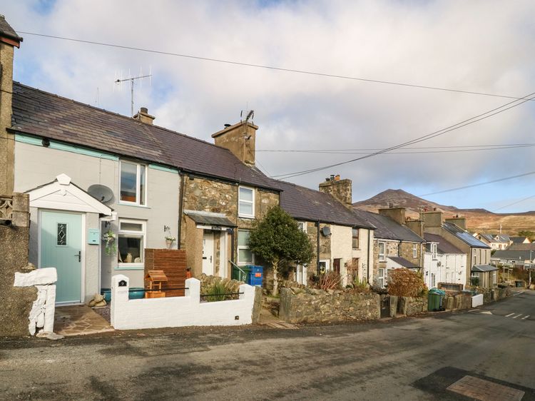 Cudfan Fach, listing photograph 2