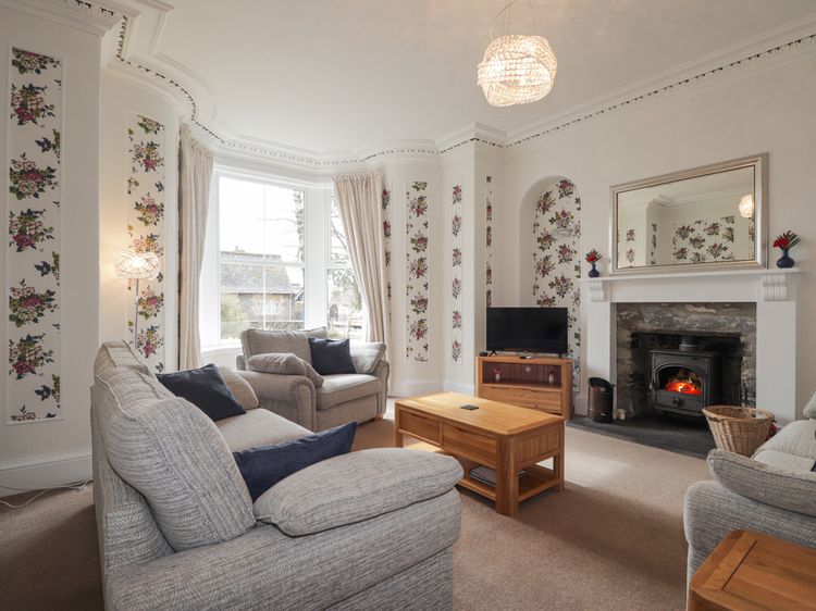Arden House, listing photograph 2