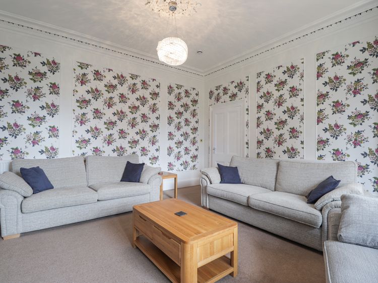 Arden House, listing photograph 3