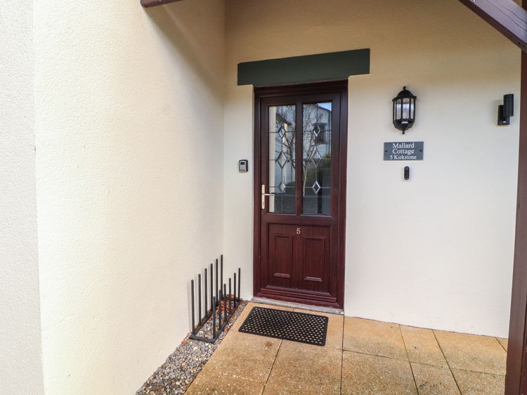 Mallard Cottage, listing photograph 3