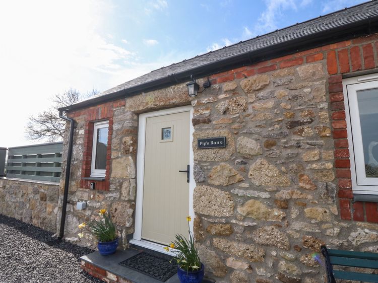 Pip's Barn, listing photograph 2