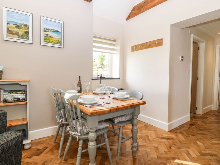 Pip's Barn, listing photograph 9