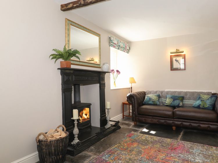 Caton Lane House, listing photograph 9