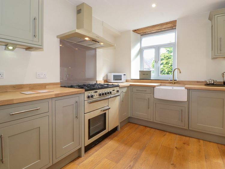 Hannah's Cottage, listing photograph 8
