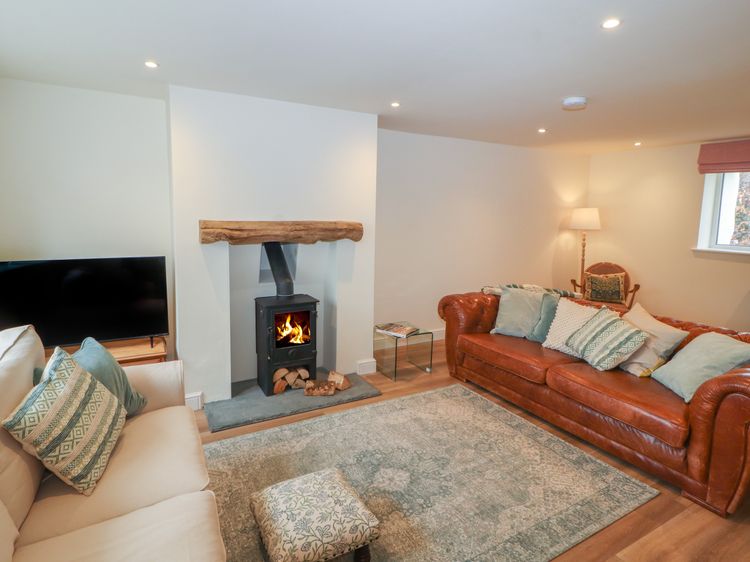 Cobble Cottage, listing photograph 3