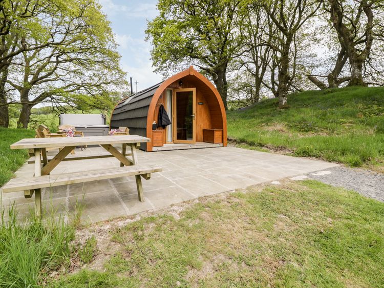 Conwy Pod, listing photograph 2