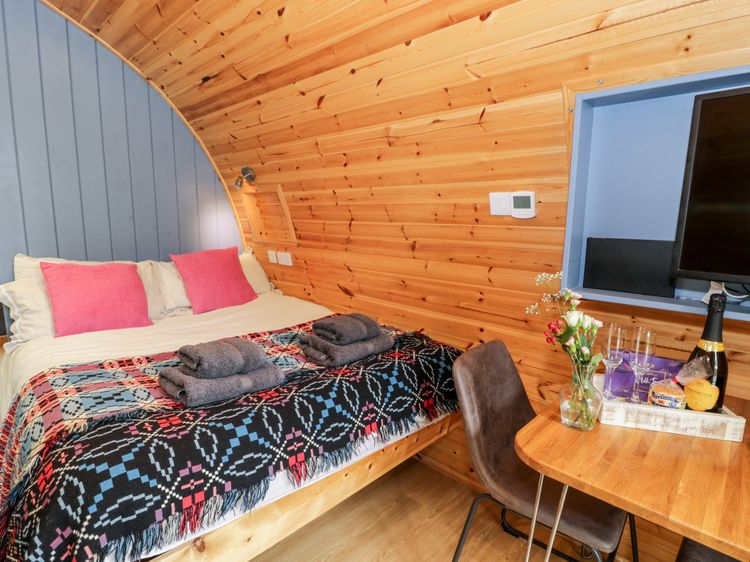 Conwy Pod, listing photograph 5