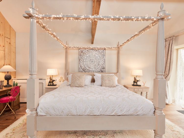 Love Nest, listing photograph 7