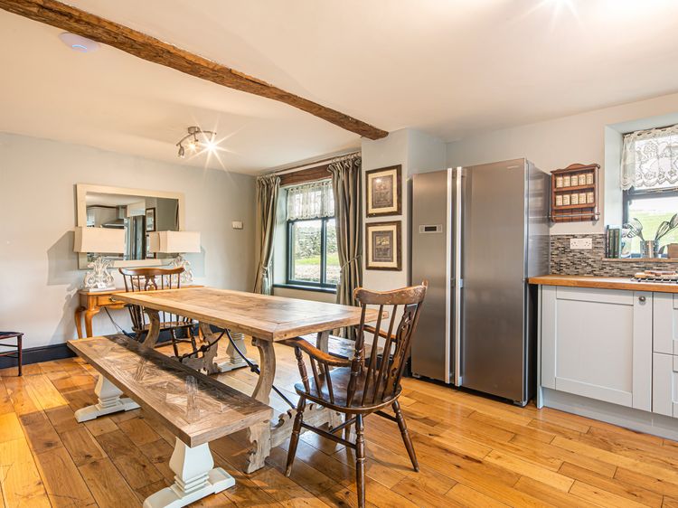 The Farmhouse, listing photograph 9