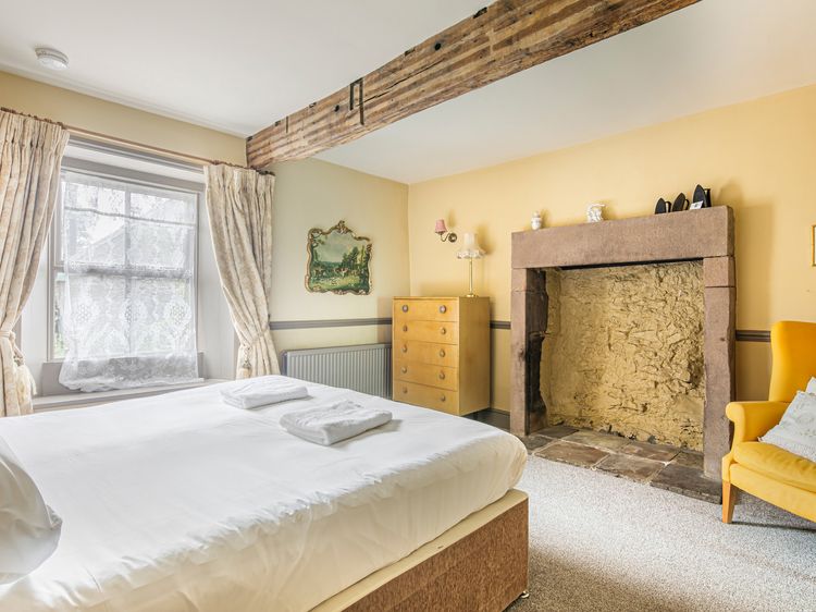 The Farmhouse, listing photograph 10