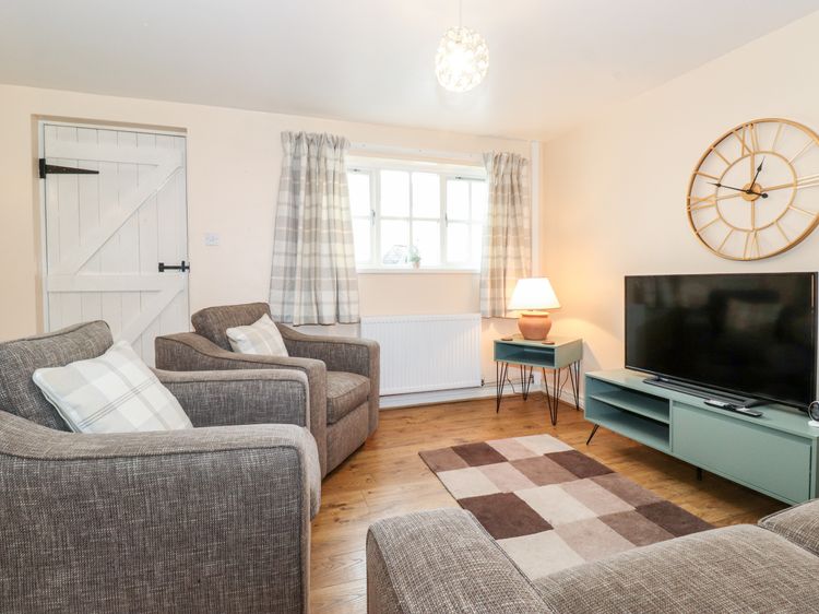 Swallows Nest Cottage, listing photograph 3
