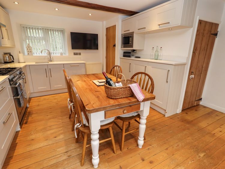 Mill Cottage, listing photograph 11