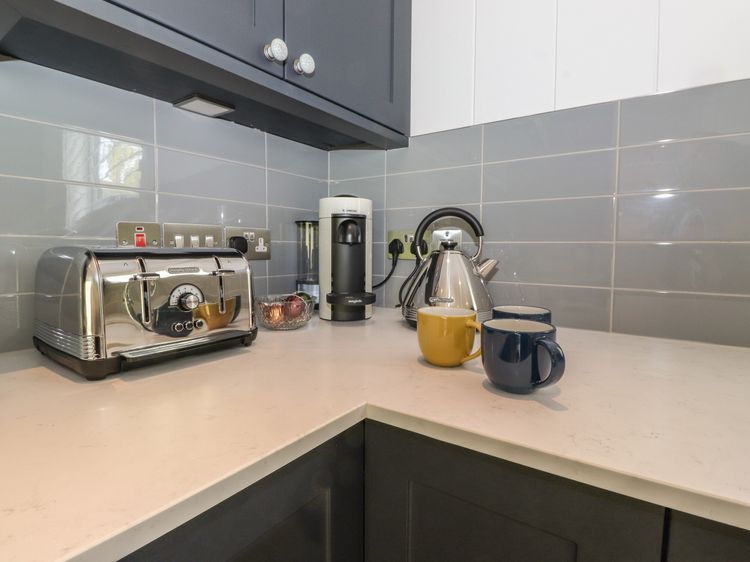Hawthorn Croft, listing photograph 8