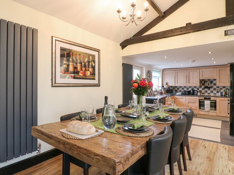 Moor Farm Cottage, listing photograph 10