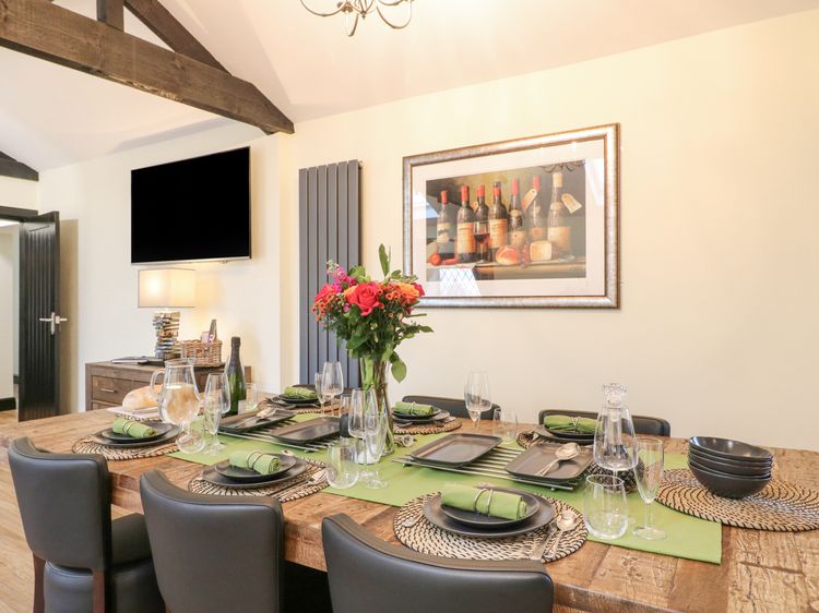 Moor Farm Cottage, listing photograph 11