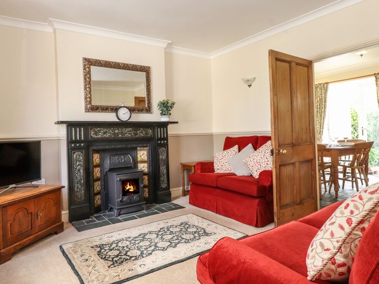Primrose Cottage, listing photograph 3