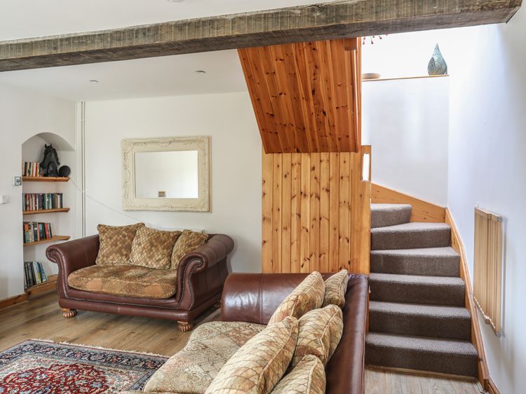 Long Cottage, listing photograph 9