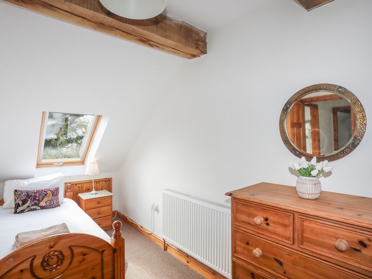 Long Cottage, listing photograph 11