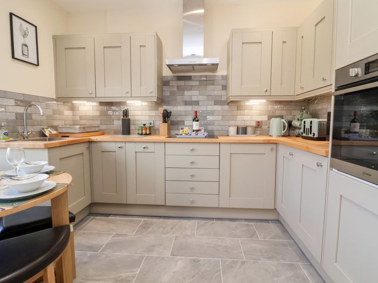 3 Rhyd Drive, listing photograph 12