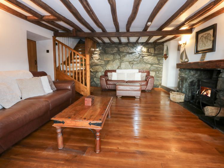 Ty'n-Y-Ffynnon Cottage, listing photograph 7