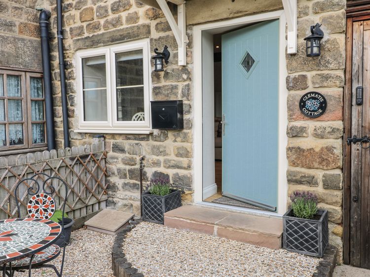 Clematis Cottage, listing photograph 2
