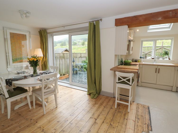 Beech Croft, listing photograph 9