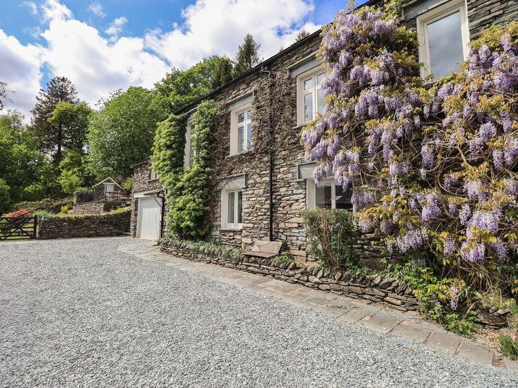 2 Hart Head Barn, listing photograph 2