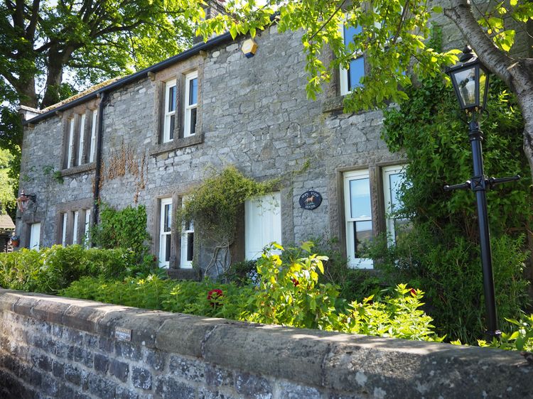 Hope View House, listing photograph 2