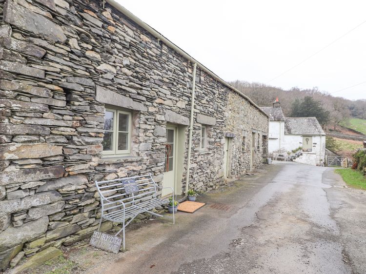 Yew Beck, listing photograph 2