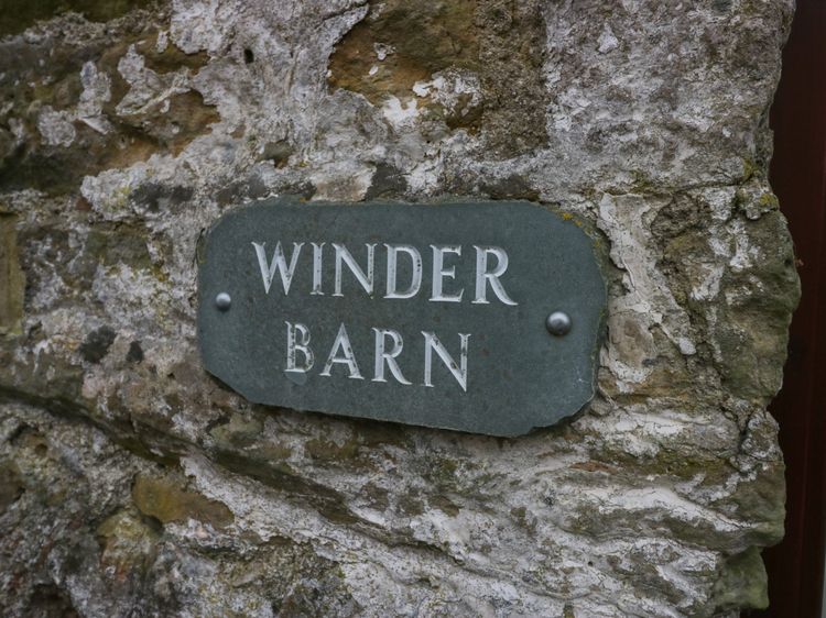 Winder Barn, listing photograph 2