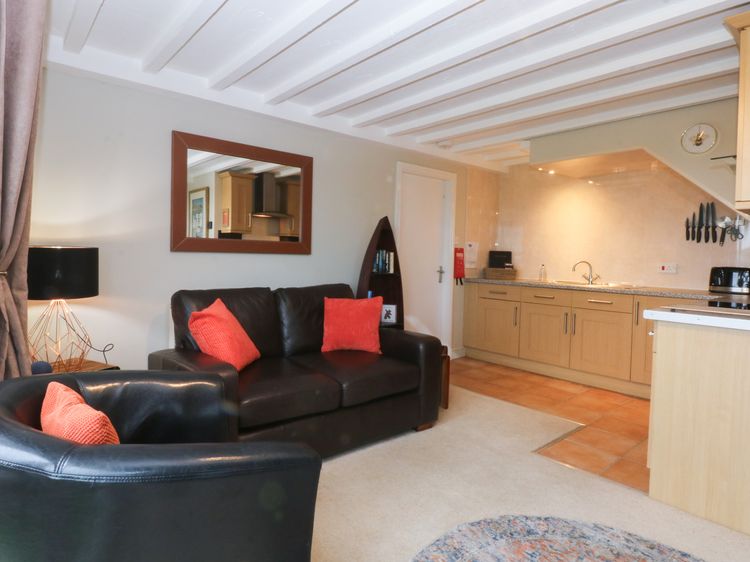 Oak Cottage, listing photograph 2