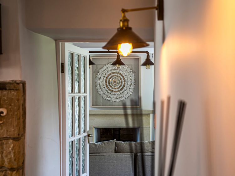 The Belle, listing photograph 7