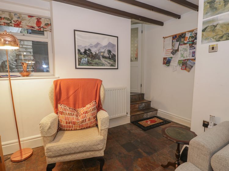 Henfro, listing photograph 11