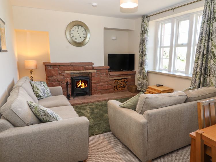 Rose Bank Cottage, listing photograph 3