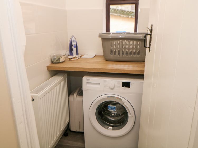 Smithy Cottage, listing photograph 10