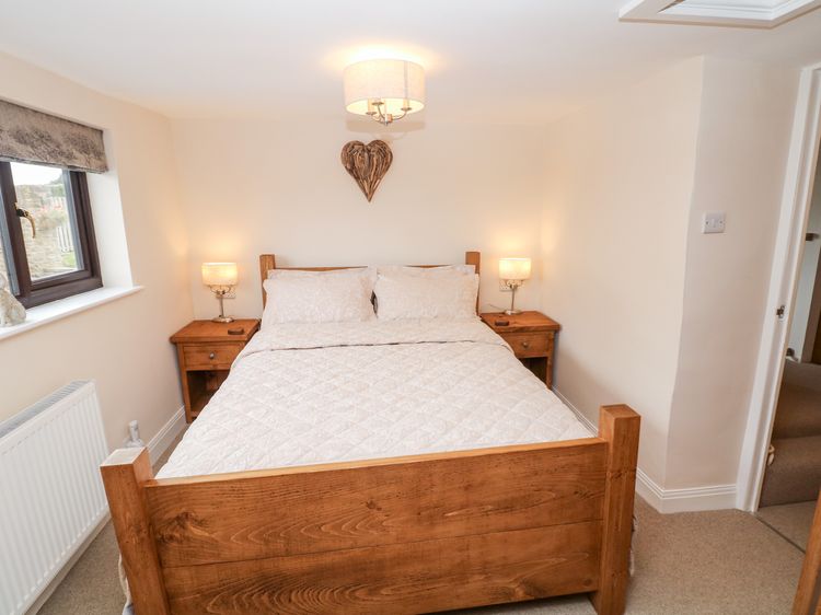 Smithy Cottage, listing photograph 11