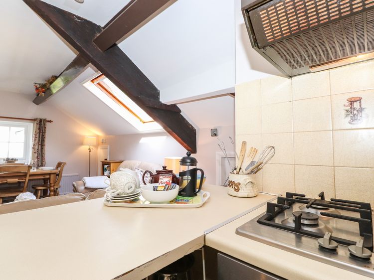 Bakers Yard Cottage, listing photograph 9