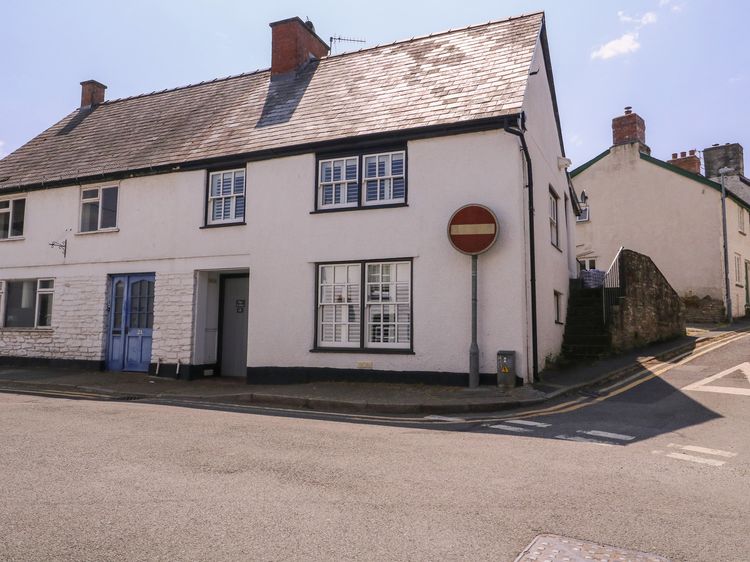 19 Lion Street, listing photograph 2