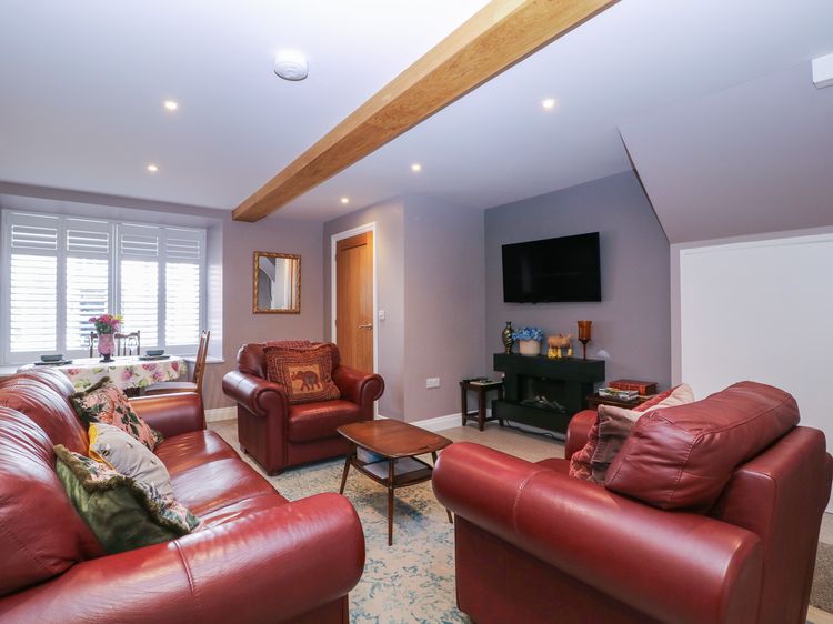 19 Lion Street, listing photograph 4