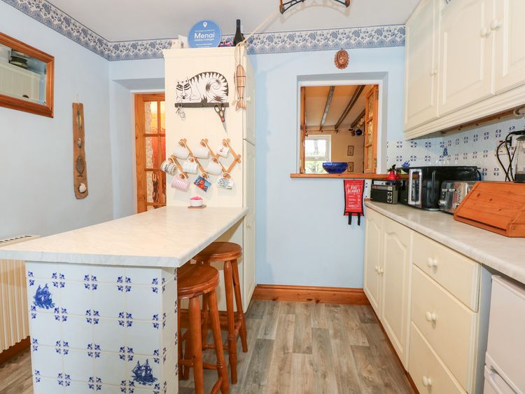 6 Maen Y Wern, listing photograph 9