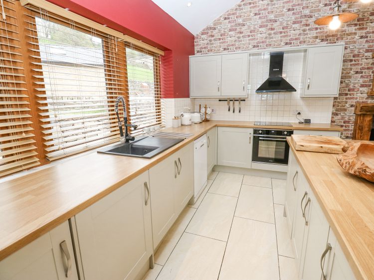 4 Pheasant Lane, listing photograph 9