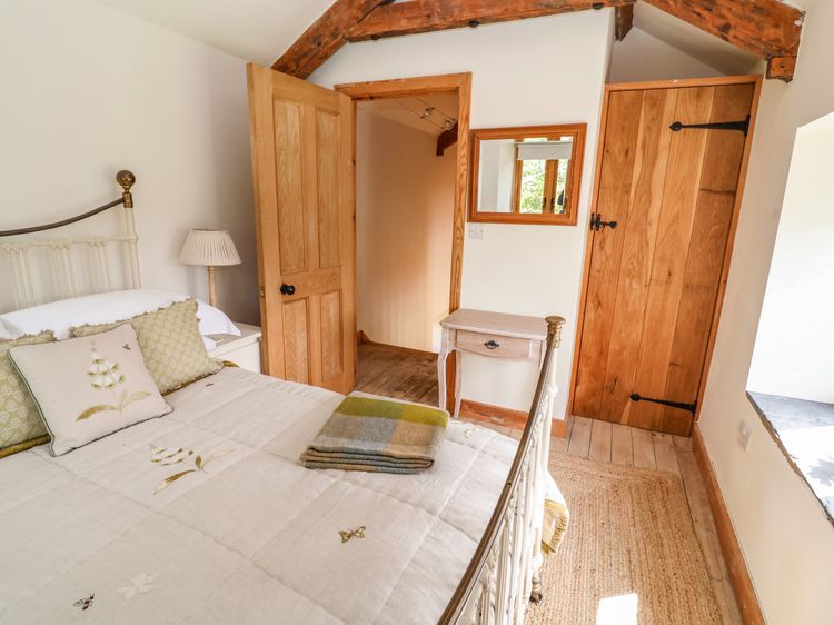 Taitlands Barn, listing photograph 12