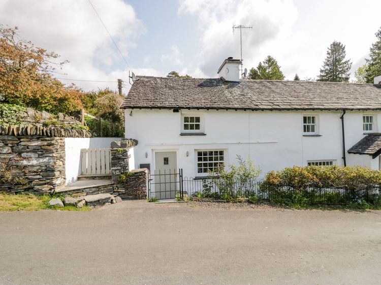 Old Farm Cottage, listing photograph 2