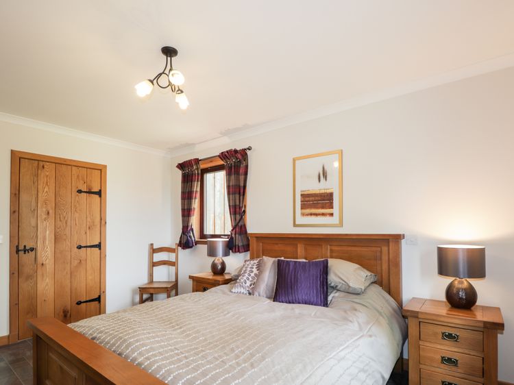 Lovat Highland Bothy, listing photograph 10