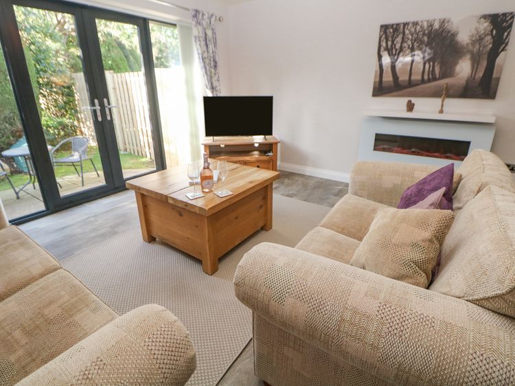 Causeway Hideaway, listing photograph 4