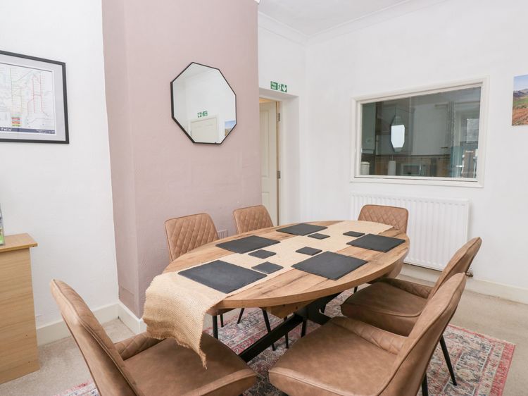 3 Nixon Terrace, listing photograph 10