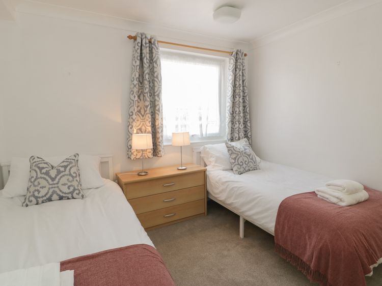 25 South Snowdon Wharf, listing photograph 12