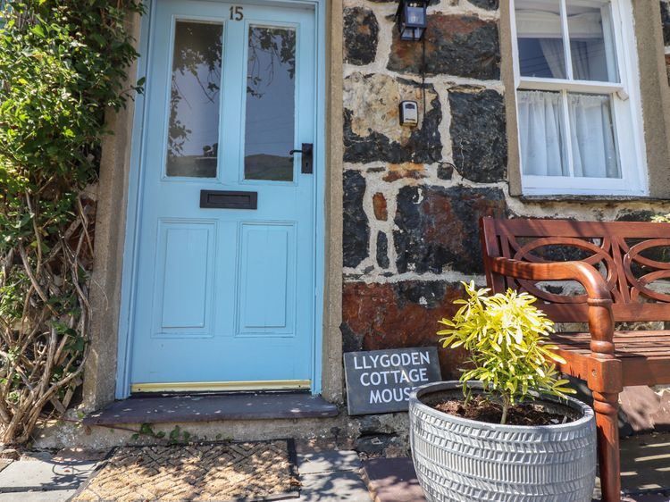 Llygoden Cottage, listing photograph 2