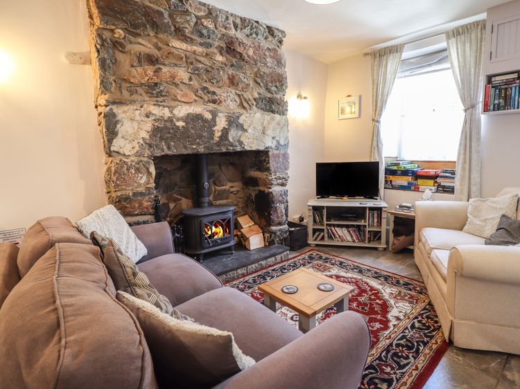 Llygoden Cottage, listing photograph 5