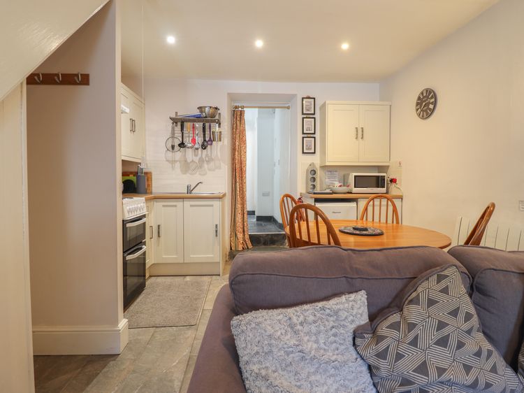 Llygoden Cottage, listing photograph 8